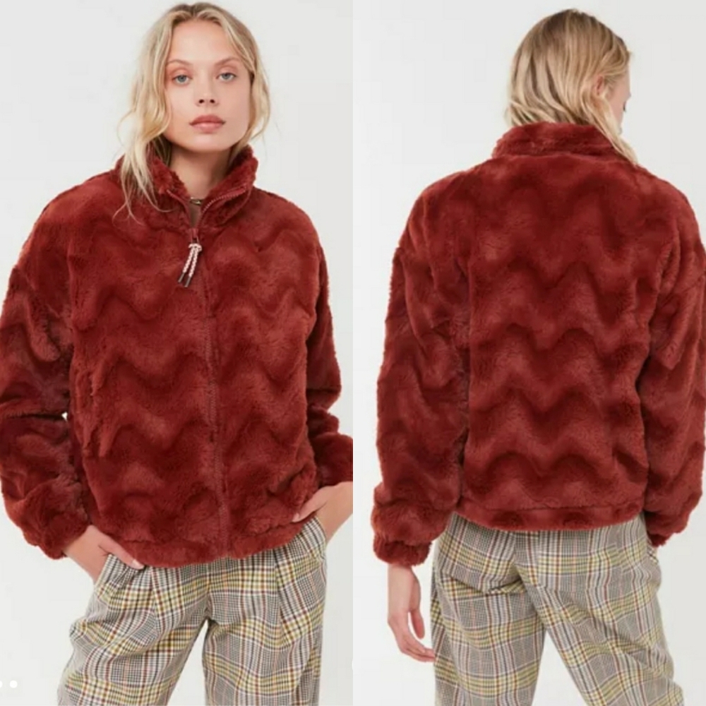 Urban Outfitters Cozy Faux Fur Jacket Deep Red Size Medium